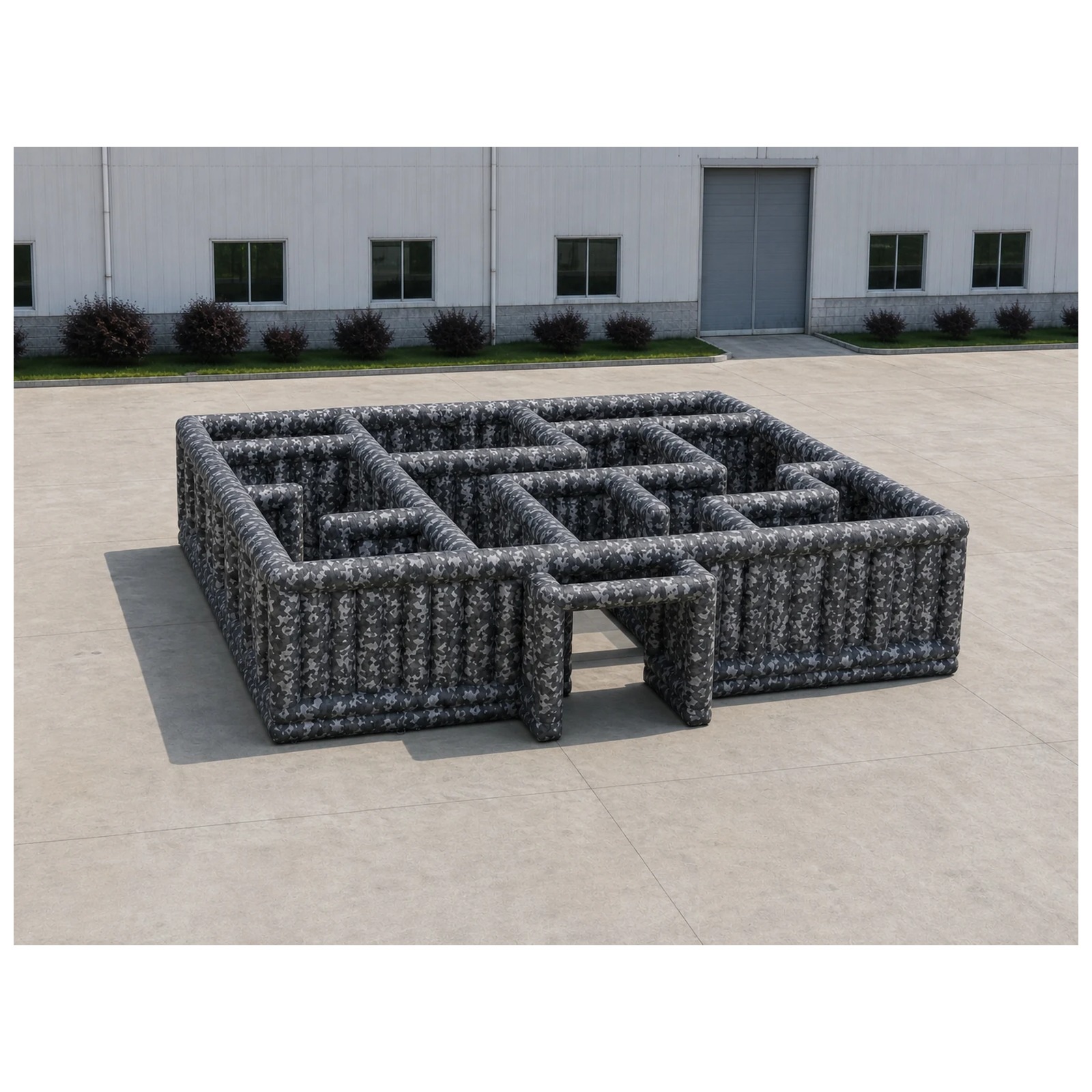 Kids Outdoor Party Venue - Großes graues Tarnmuster-Labyrinth, aufblasbar, offen, 8x8m